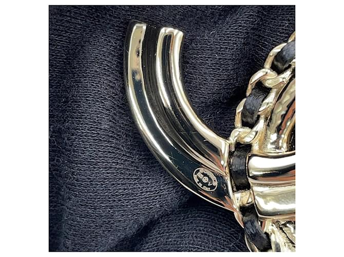 Spilla Chanel con il logo Coco Nero D'oro - vista 6