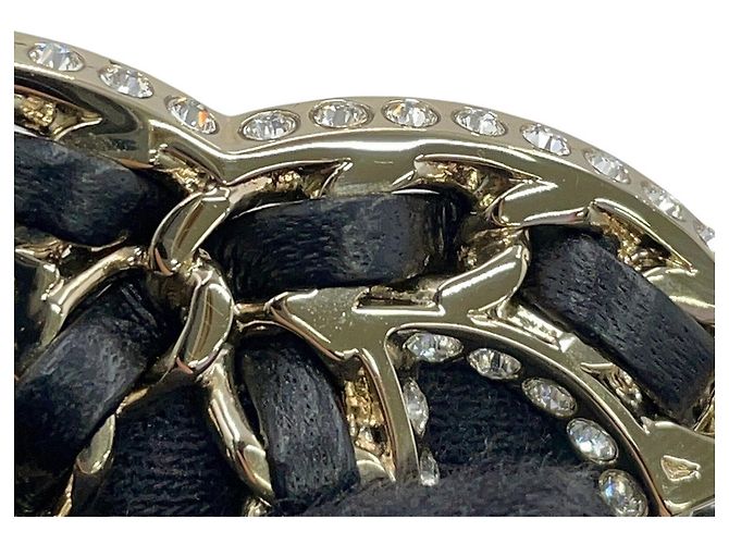 Spilla Chanel oro con strass e pelle D'oro - vista 5