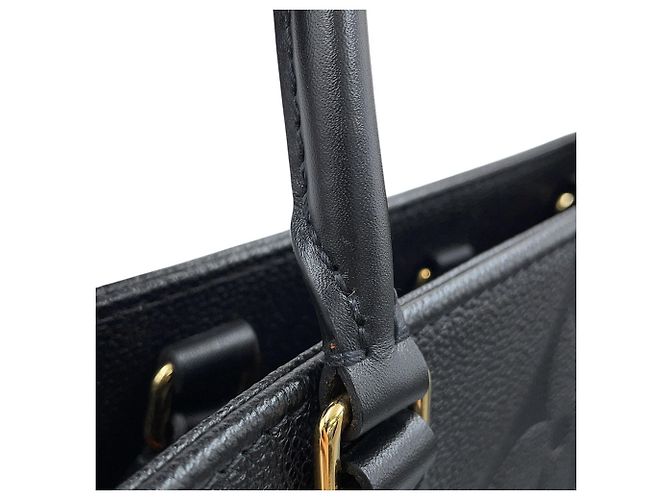 Borsa Tote Louis Vuitton Monogram Empreinte OnTheGo GM Nero - vista 10