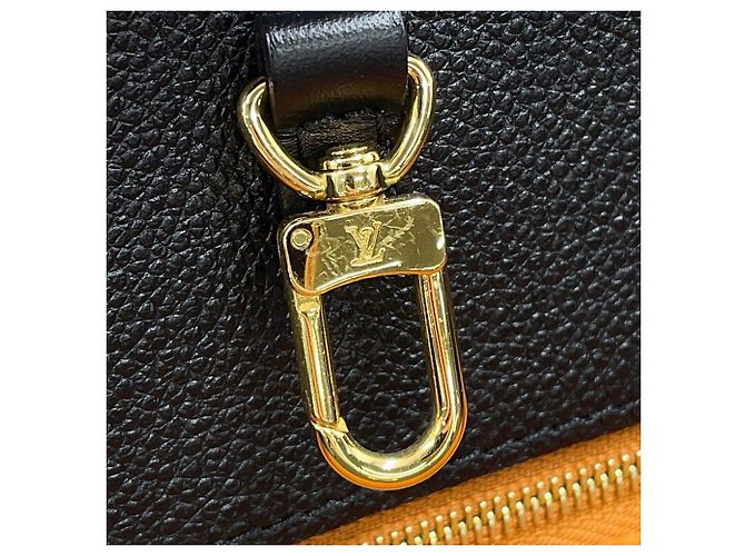 Borsa Tote Louis Vuitton Monogram Empreinte OnTheGo GM Nero - vista 12
