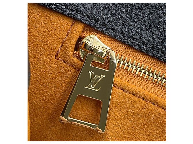 Borsa Tote Louis Vuitton Monogram Empreinte OnTheGo GM Nero - vista 14