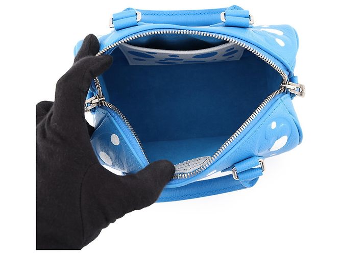 Louis Vuitton Monogram Empreinte LV x YK Speedy Bandoulière 20 Handtasche Weiß Blau - vista 6