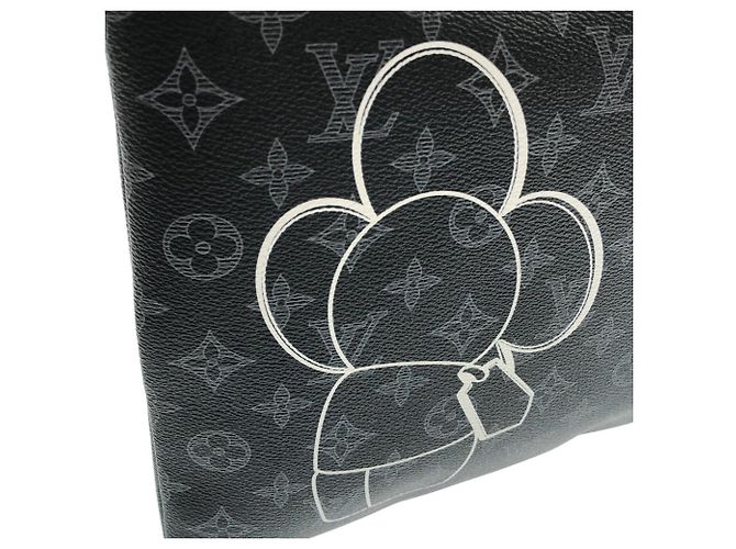 Louis Vuitton Monogram Eclipse Pochette Apollo Negro - vista 7