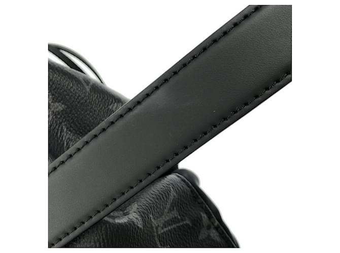 Borsa Cabas Louis Vuitton Monogram Eclipse Light Nero - vista 7