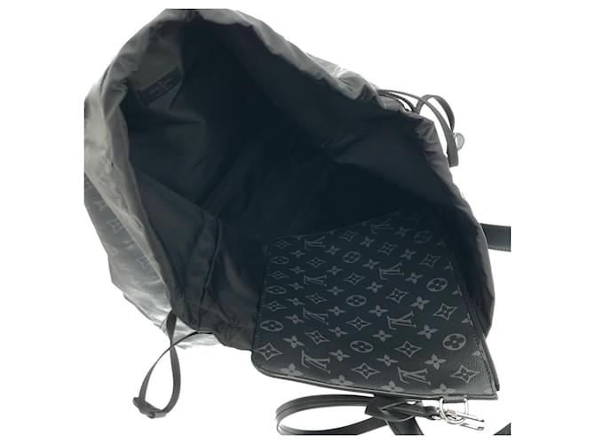 Borsa Cabas Louis Vuitton Monogram Eclipse Light Nero - vista 9