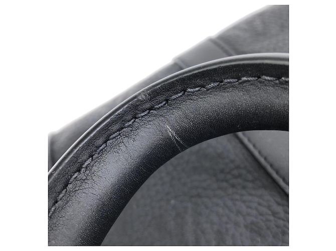 Louis Vuitton Taurillon Monogram Keepall Bandoulière 35cm Nero - vista 6