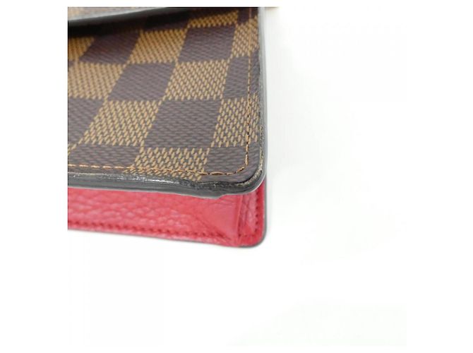 Louis Vuitton Damier Portefeuille Croisette Chain Wallet Marrone - vista 3