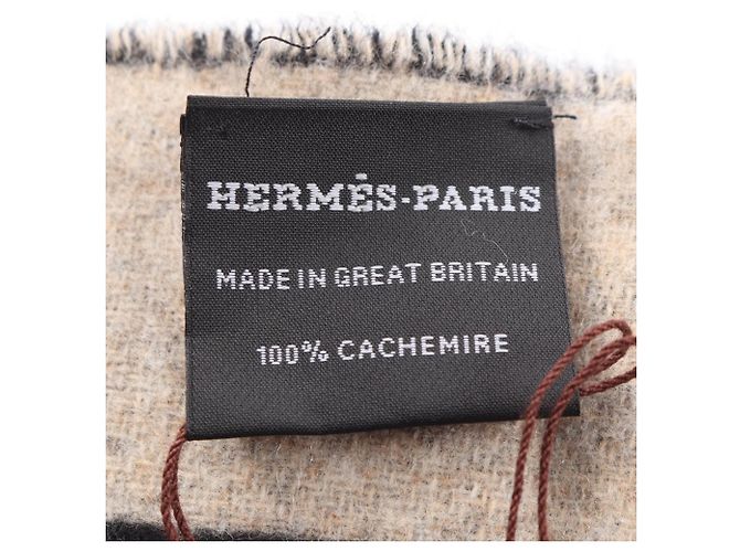Hermès Sciarpa in cashmere Love Story Hermes Nero Beige - vista 2