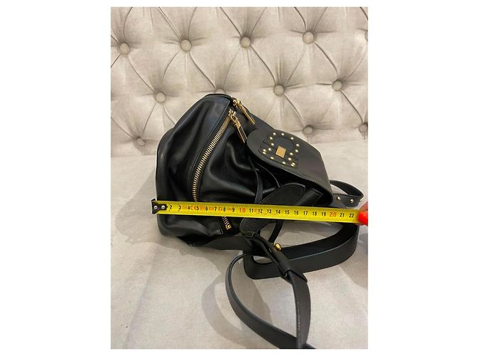 Zaino Salvatore Ferragamo in pelle con borchie Gancini Nero - vista 12