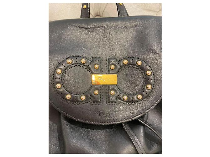 Zaino Salvatore Ferragamo in pelle con borchie Gancini Nero - vista 4