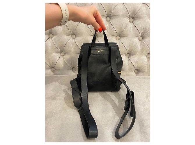Zaino Salvatore Ferragamo in pelle con borchie Gancini Nero - vista 9