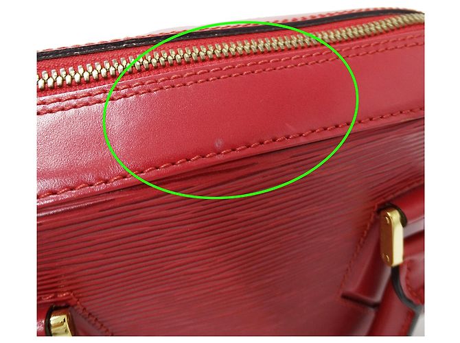 Borsa in pelle Epi Louis Vuitton Rosso - vista 11