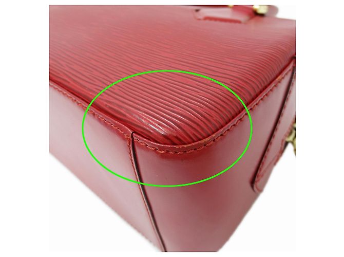 Borsa in pelle Epi Louis Vuitton Rosso - vista 8