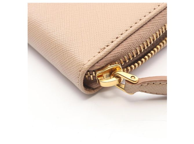 Cartera redonda con cremallera de cuero Saffiano rosa de Prada / Monedero - vista 5
