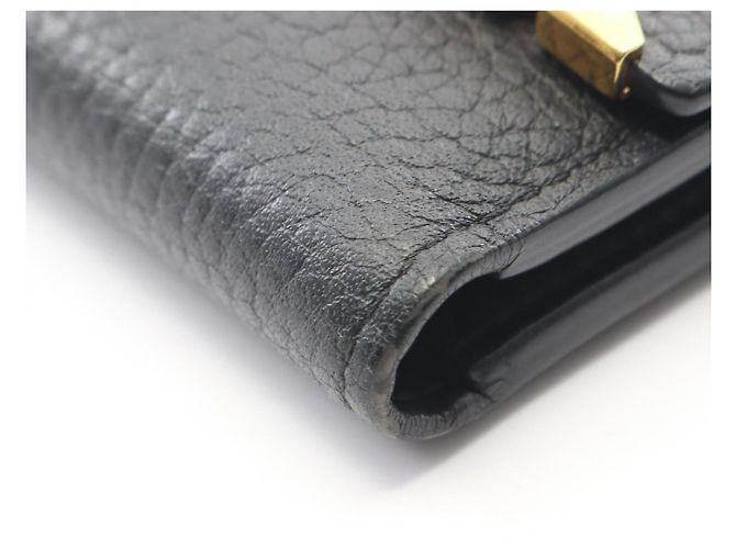 Cartera Louis Vuitton Portefeuille Capucines Compact Noir Tri-fold Wallet Negro - vista 11