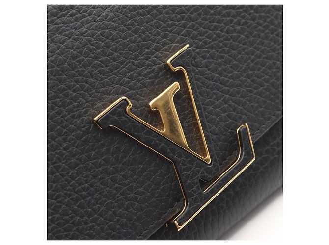Portafoglio lungo pieghevole Louis Vuitton Portefeuille Capucines Nero - vista 9
