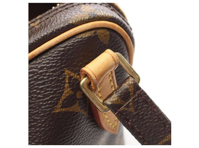 Borsa a Spalla Louis Vuitton Marly Bandoulière Monogram Marrone - vista 8