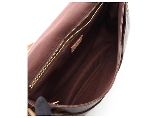 Borsa a tracolla Louis Vuitton Menilmontant MM Monogram Marrone - vista 3