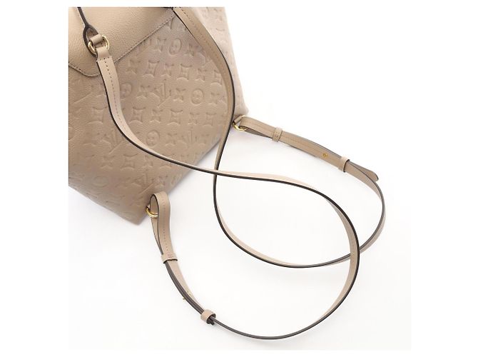 Zaino/Borsa Louis Vuitton Montsouris PM Monogram Empreinte Beige - vista 7