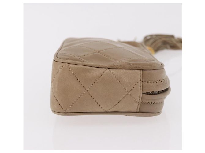 Clutch Vintage Chanel in Pelle Beige - vista 3