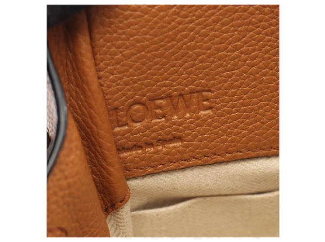 Borsa a coulisse Loewe Hammock Mini Marrone - vista 4