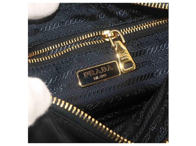 Borsa a mano/Pochette in nylon nero Prada - vista 6