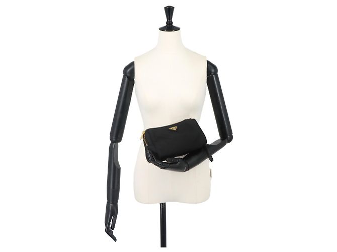 Borsa a mano/Pochette in nylon nero Prada - vista 9