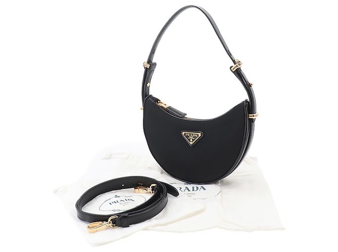 Borsa a mano 2-way Arque piccola di Prada Nero - vista 2