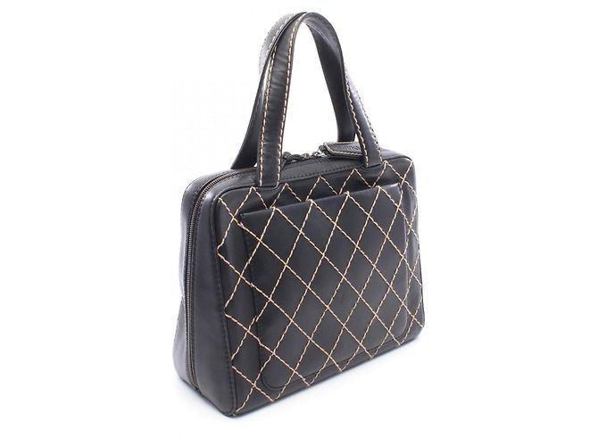 Chanel Wild Stitch Tote Bag Black - view 2