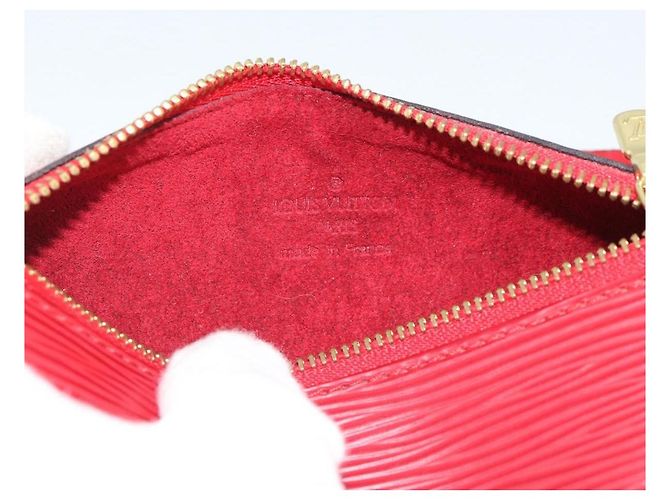 Louis Vuitton Soufflot Pochette Epi Leather Rosso - vista 6