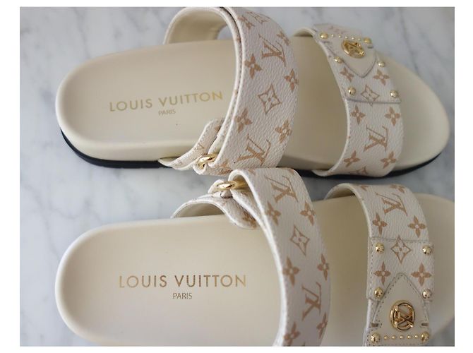 Louis Vuitton Monogram Sandalen aus weißem und beigem Leder - Ansicht 4