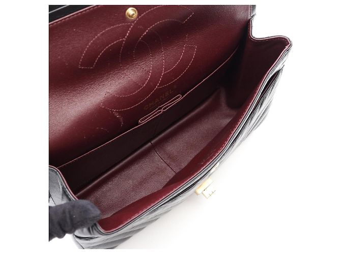 Borsa a tracolla Chanel 2.55 Chevron V-Stitch Double Flap Nero - vista 3