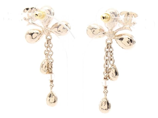 Orecchini Coco Mark Flower Drop di Chanel D'oro - vista 2
