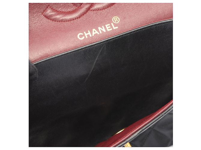 Borsa a Spalla Chanel Matelassé Double Flap Nero - vista 15