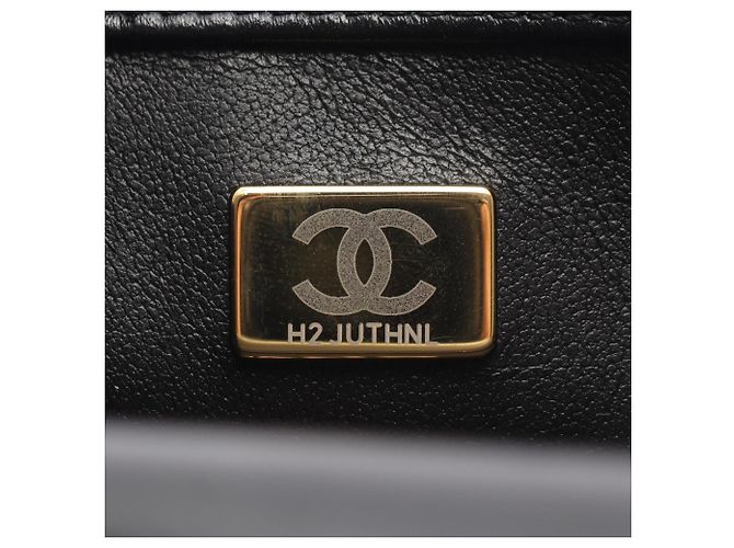 Borsa a tracolla Chanel Matelassé in agnello Nero - vista 5