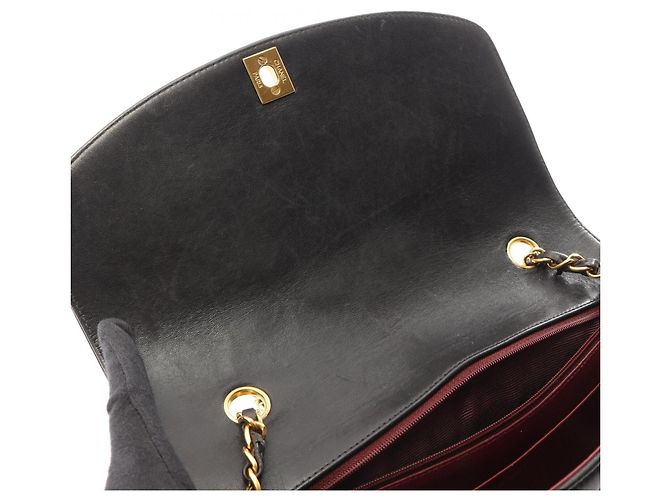 Borsa a tracolla Chanel Matelassé Diana Flap Nero - vista 7