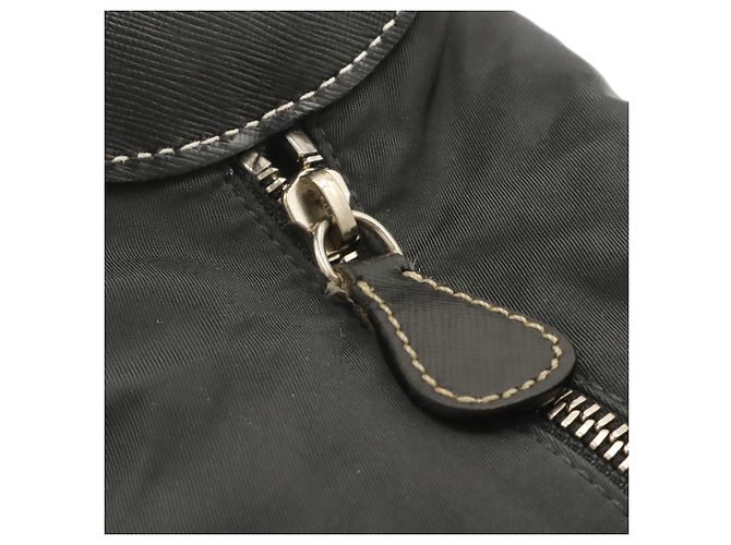 Borsa a tracolla Prada in nylon e pelle con triangolo Nero - vista 7