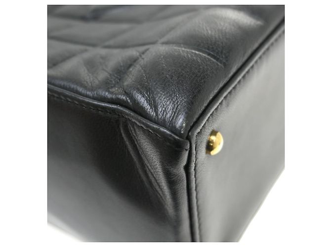 Chanel Chocolate Bar CC Tote aus gestepptem Leder Small Schwarz - Ansicht 7