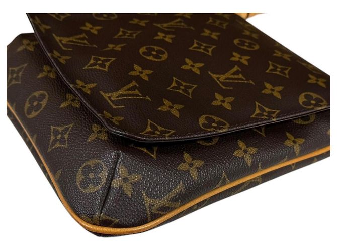 Borsa a tracolla Louis Vuitton Musette Salsa Short Monogram Marrone - vista 11