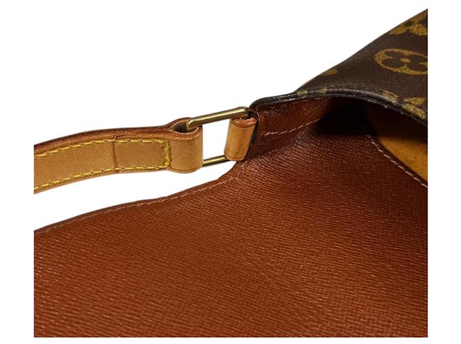 Borsa a tracolla Louis Vuitton Musette Salsa Short Monogram Marrone - vista 9
