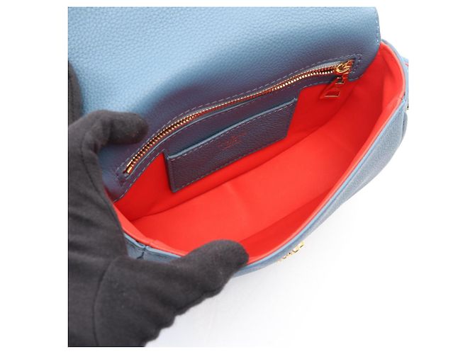 Borsa a tracolla Louis Vuitton LV PONT 9 Pont Neuf Soft PM Blu - vista 3
