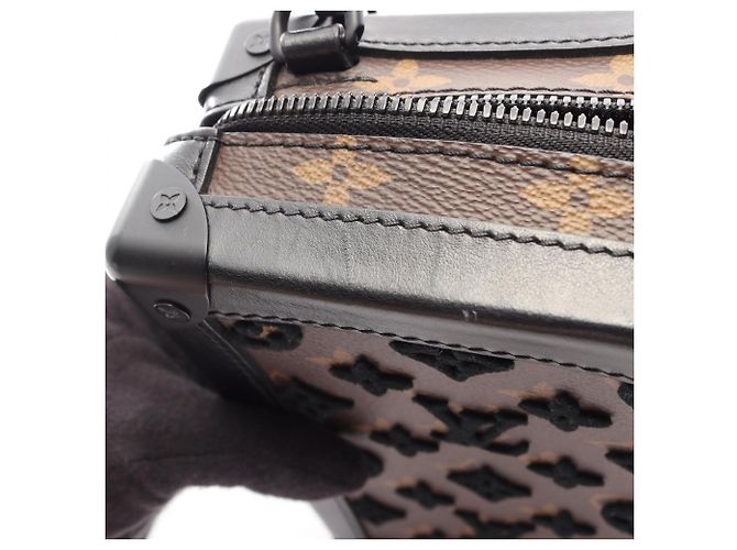 Louis Vuitton Vertical Soft Trunk Monogram Tuftage Schultertasche Braun Schwarz - Ansicht 6
