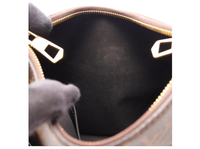 Borsa a Spalla Louis Vuitton Odeon NM PM Marrone Nero Monogramma - vista 6