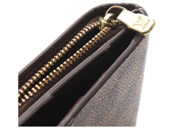 Cartera de doble pliegue Louis Vuitton Compact Zip Damier Ebene Castaño - vista 9