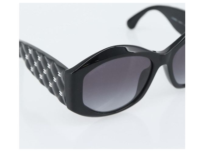 Occhiali da sole CHANEL in plastica nera CC Auth BA14257M Nero - vista 8