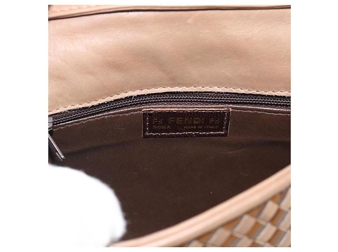 Borsa a Spalla FENDI in Pelle Marrone con Tonalità Oro Auth gh2333A - vista 15