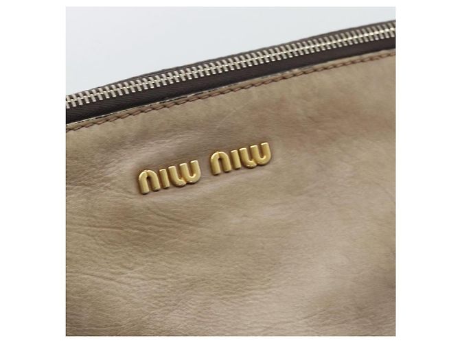 Borsa Miu Miu in pelle 2way Marrone Oro Auth 194733V D'oro - vista 17