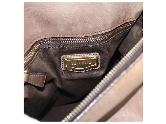 Borsa Miu Miu in pelle 2way Marrone Oro Auth 194733V D'oro - vista 18
