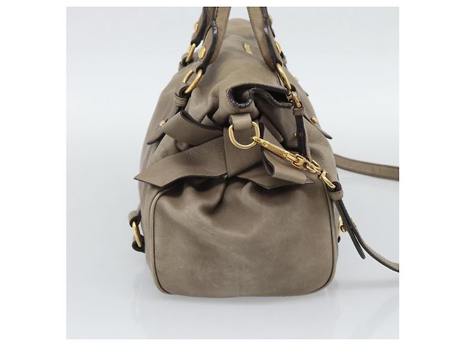 Borsa Miu Miu in pelle 2way Marrone Oro Auth 194733V D'oro - vista 4