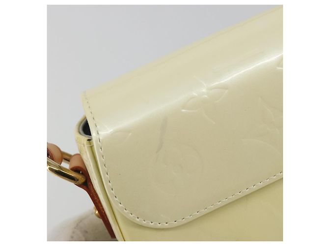 LOUIS VUITTON Monogram Vernis Malibu Street Bag Perle M91507 LV Auth 193921A - vista 10